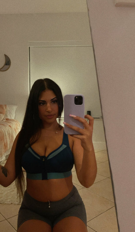 hannahsharpe18 adult star pics