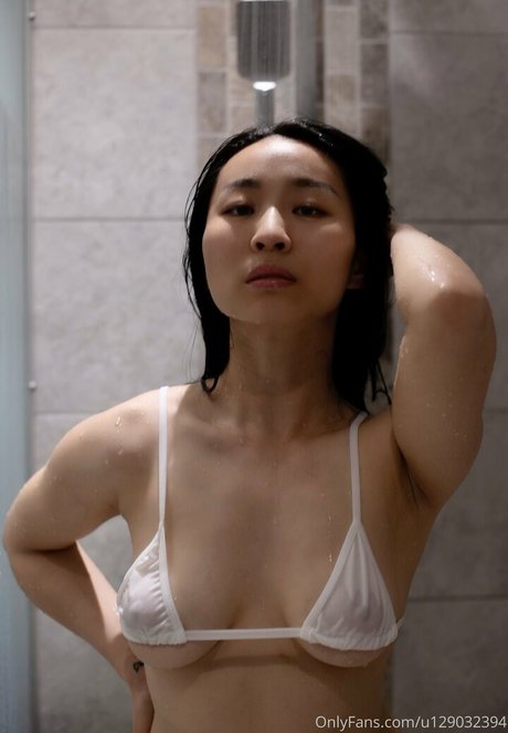 Iamchunjane star hot pic