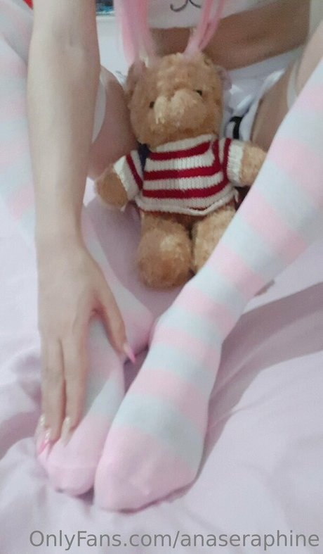 anaseraphine top star photos