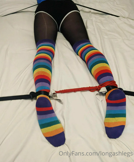 longashlegs model nude galleries