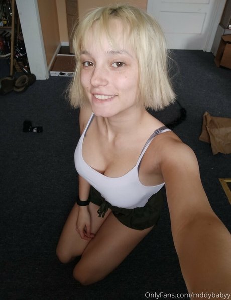 puckou beautiful model pictures