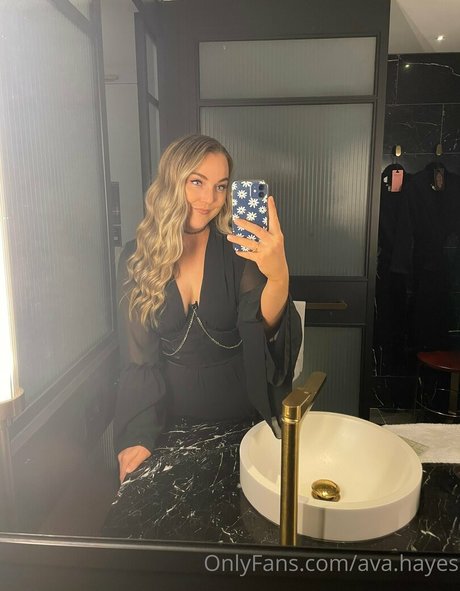 ava hayes nude actress photos