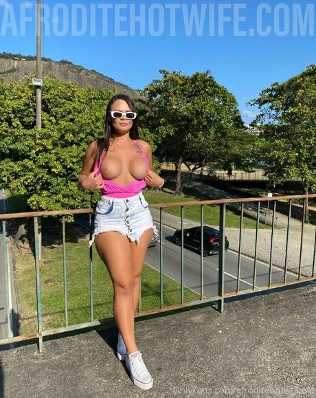 ofcafroditerj pornstar erotic images