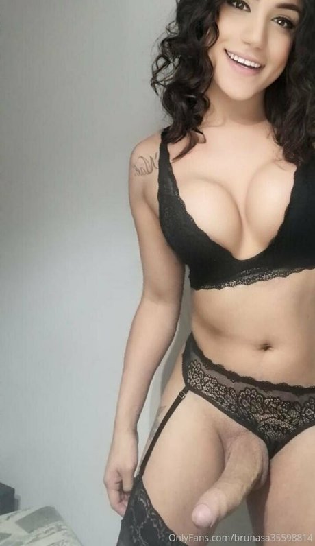 BrunaSantos model porn gallery