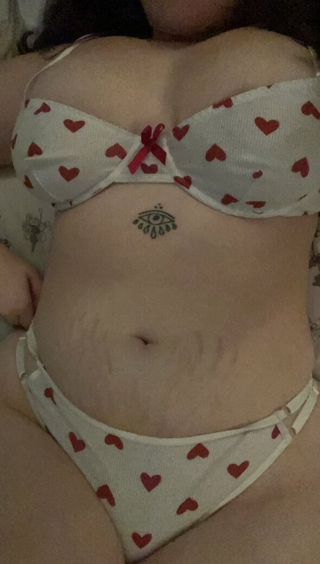 grungek1tten nude model archive