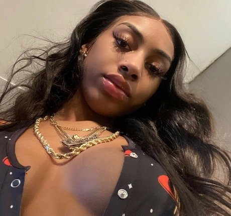 Lagloinski perfect star photo