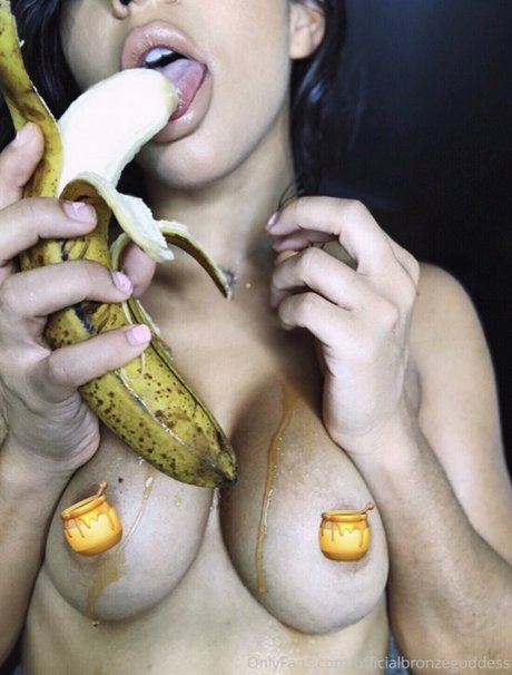 Bronze Goddess pornstar naked galleries