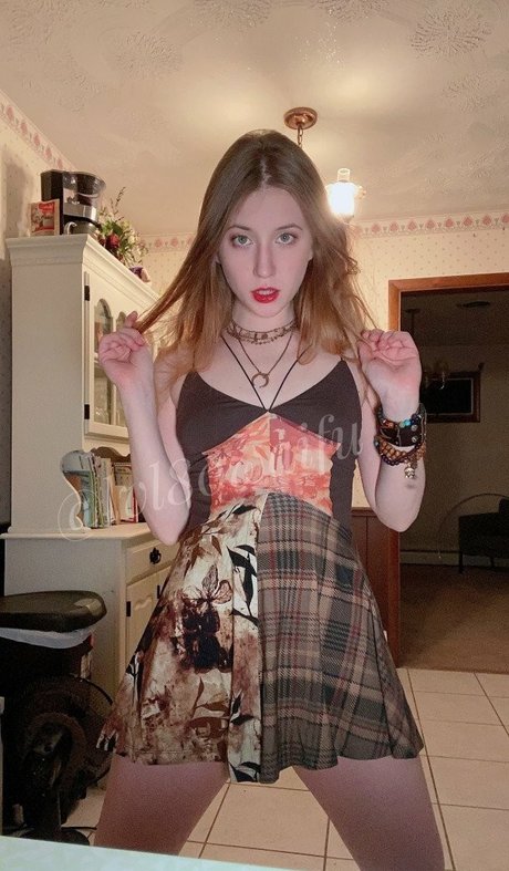 MattieDoll model exclusive pics