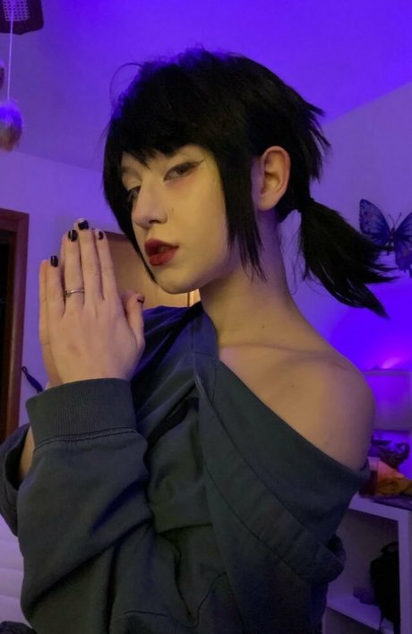 MattieDoll xxx actress photos