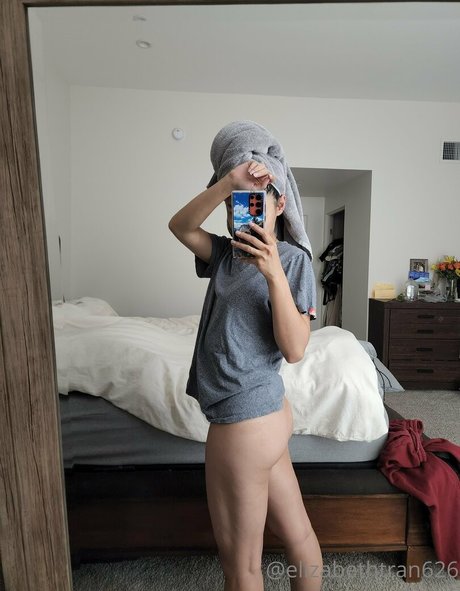 Elizabeth Tran sexy actress archive