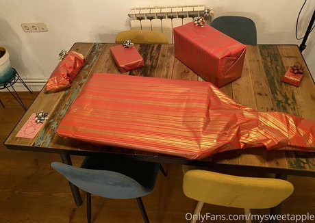 My Sweet Apple hd actress pictures