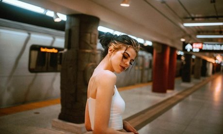 ellathrasher model erotic photos