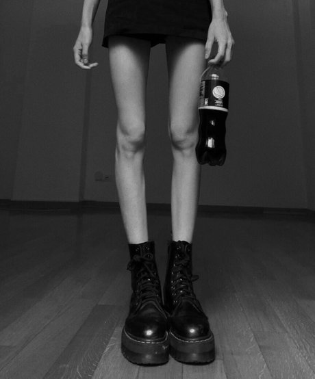 claraneko top model photo