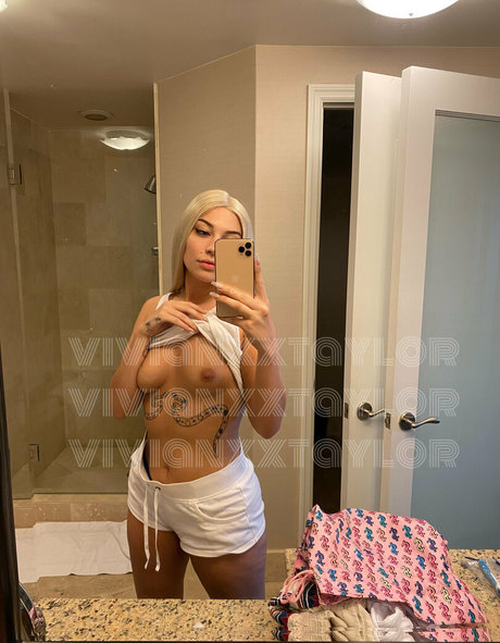 Vivianxxtaylor high quality actress gallery