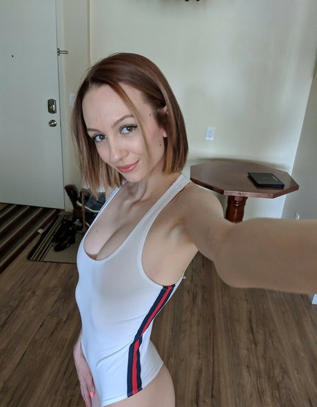 LillyGrips high quality pornstar img