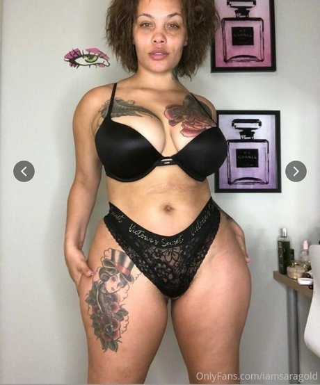 SaraGold model pornographic pic