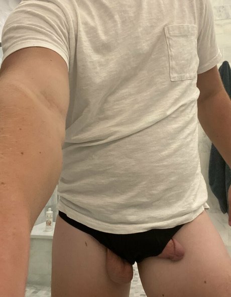 makaarons model nudes image