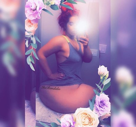 itsRandalin model xxx pic