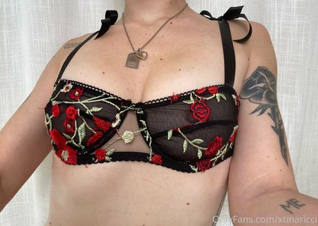 xtinaricci star top gallery