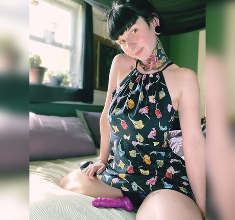 moremoiraxoxo free model gallery