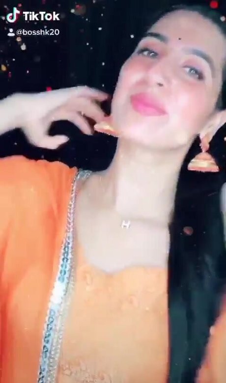 Taazveerr star pretty pic