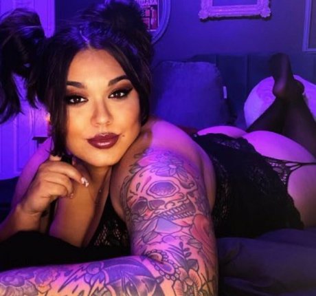 ethacake model pornographic img