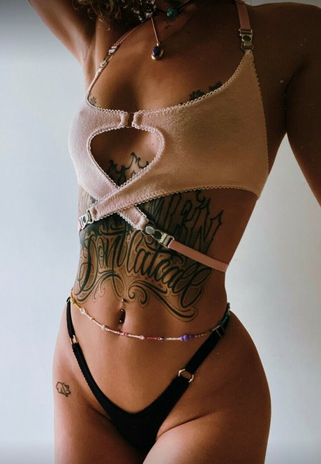 FoxyBebe420 model pretty archive