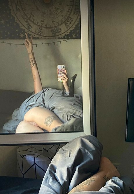 FoxyBebe420 nice pornstar images