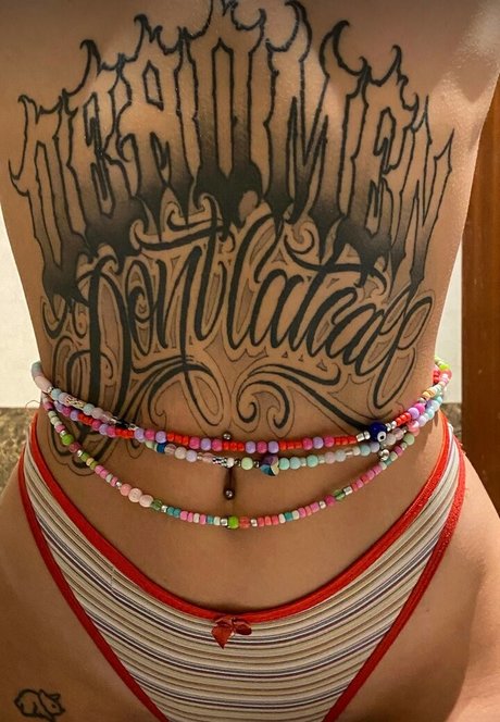 FoxyBebe420 model hd image