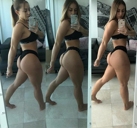 Marine S Mezz beautiful pornstar img