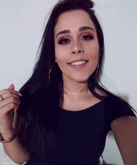 millenecarolina naked pornstar picture