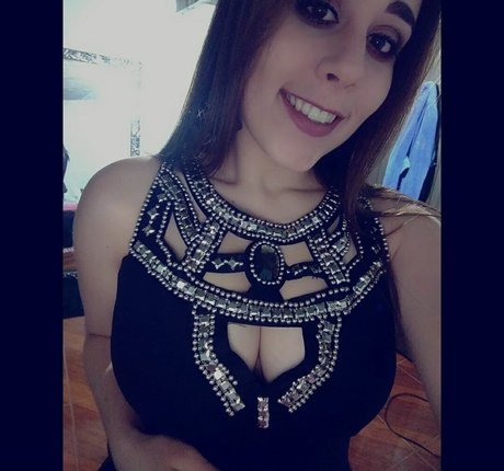 millenecarolina sexy star image