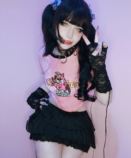 Momobaramomo adult model picture