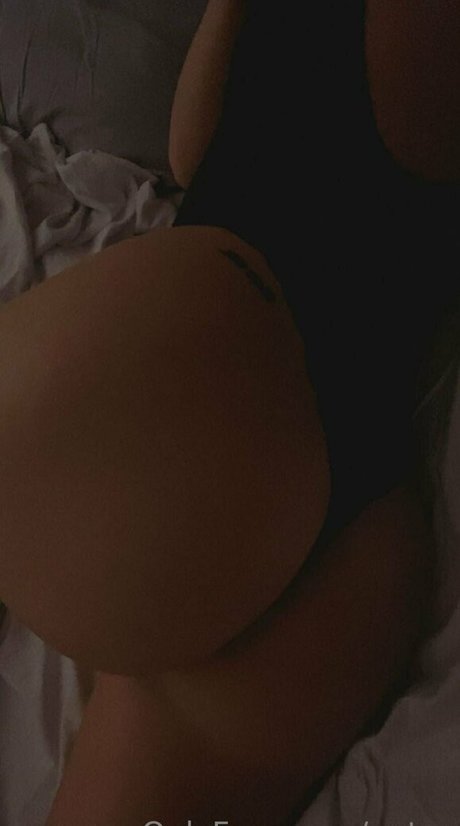 antyz nude actress pics