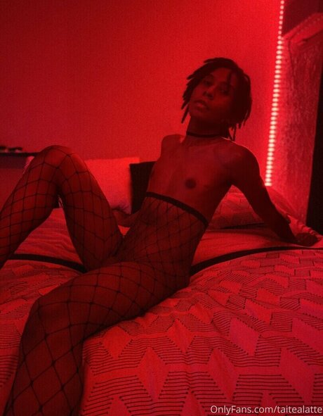 heliosgs star naked gallery