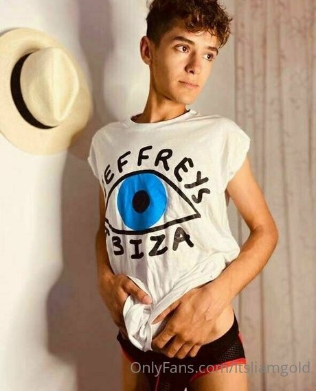 itsliamgold star best picture