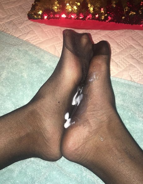 nylonskitten nude star photo