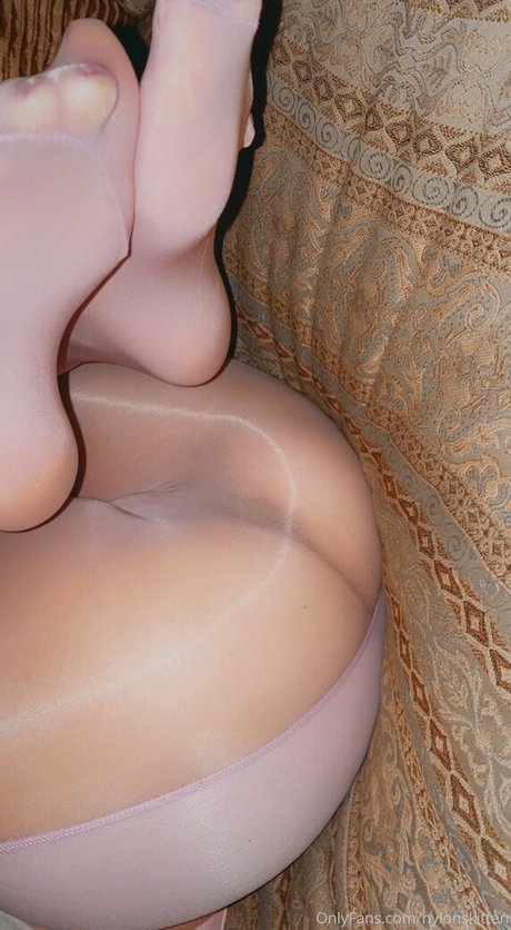 nylonskitten hot star archive