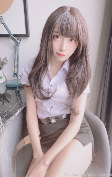 kojima tsukumi art actress image