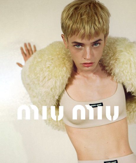 Esther McGregor naked pornstar images