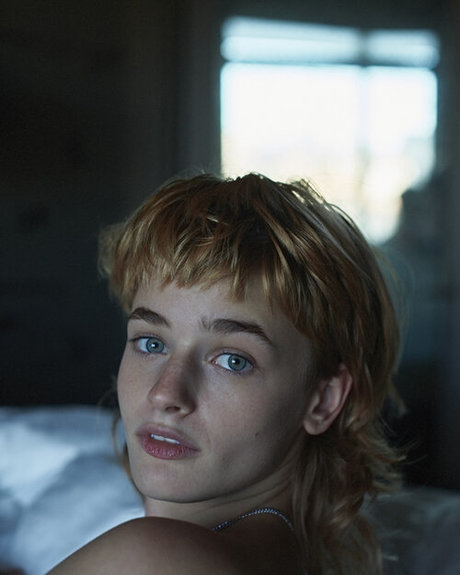 Esther McGregor naked actress archive