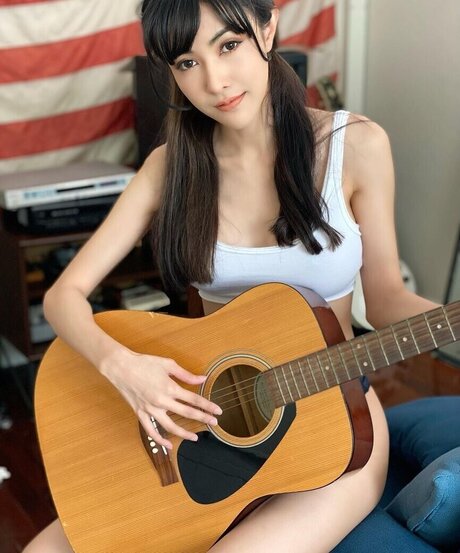 BunnyMutmai art actress photos