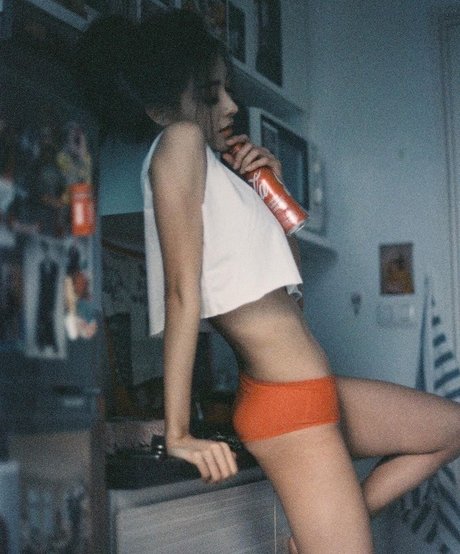 BunnyMutmai star adult gallery