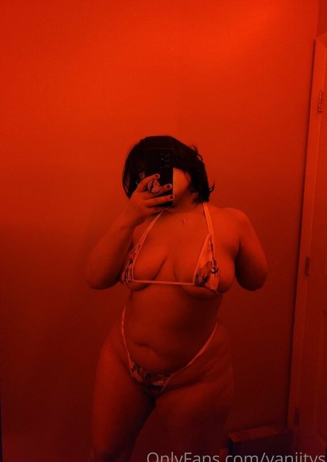 vaniitys nude actress photos