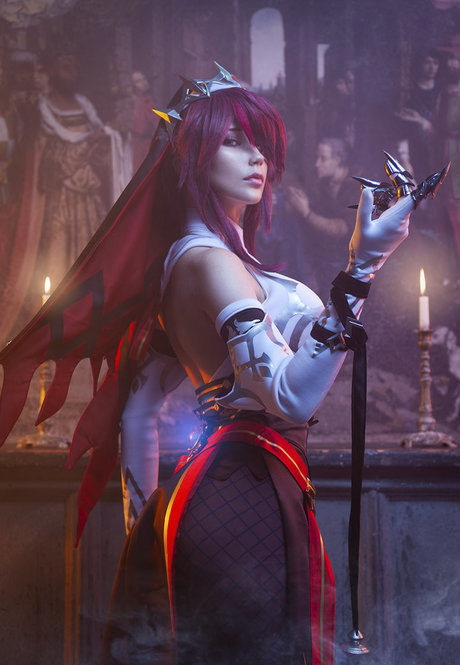 Oichi Chan nude actress picture