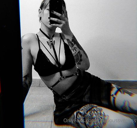 precioussvenuss erotic star picture