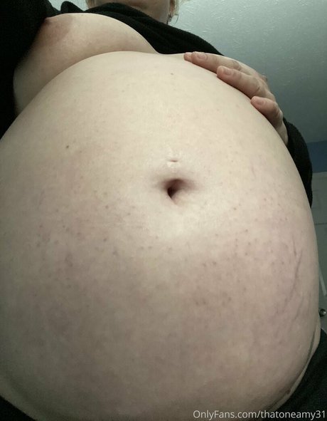 thatoneamy31 nudes actress galleries