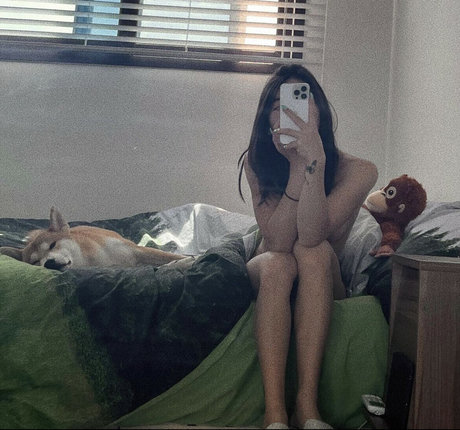 Hn 0 1 star nudes pics