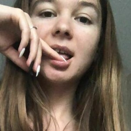 Stefani Kaleesy star top photos