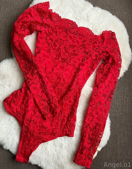 angel o1 nude actress pics